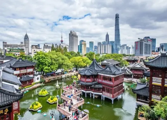 徐家汇夜逛数码地图：从百脑汇一路杀到太平洋数码广场，潮流电竞装备真实体验